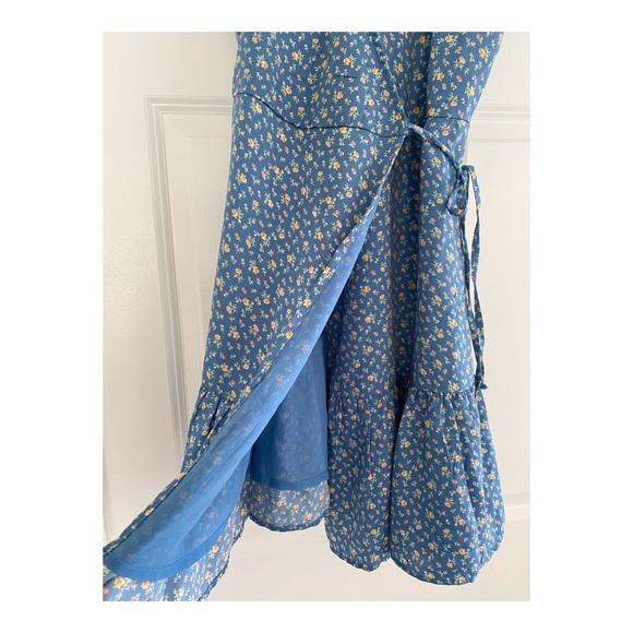 AE Puff Sleeve Wrap Front Mini Dress - Picture 4 of 7